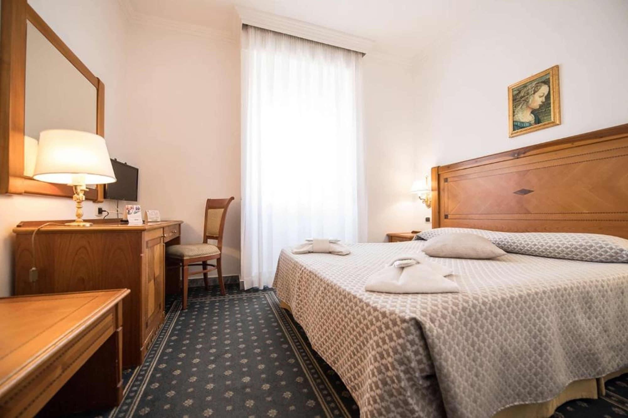 Quality Hotel Nova Domus Рим Экстерьер фото