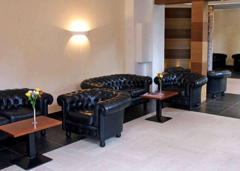 Quality Hotel Nova Domus Рим Экстерьер фото