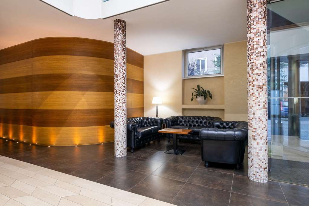 Quality Hotel Nova Domus Рим Интерьер фото